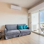Sunny With Ocean Views * كاسكايس