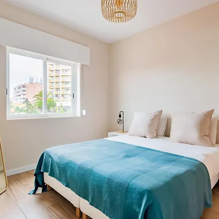 Sunny With Ocean Views Apartamento Cascais