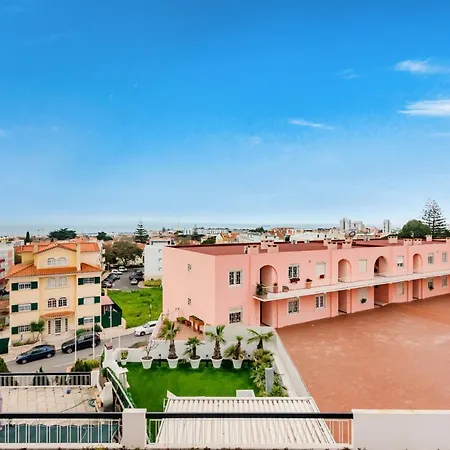 Apartment Sunny With Ocean Views Cascais
