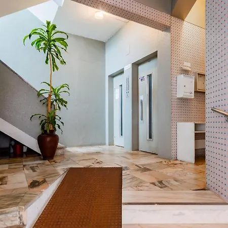 Apartment Sunny With Ocean Views *